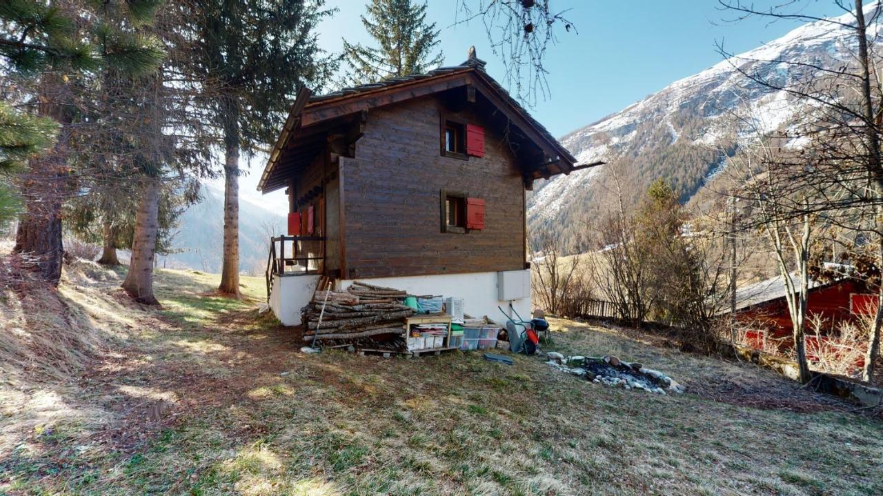 Idyllic Chalet In Evolene, With View On The Dent Blanche And The Mountains Apartment Exterior photo