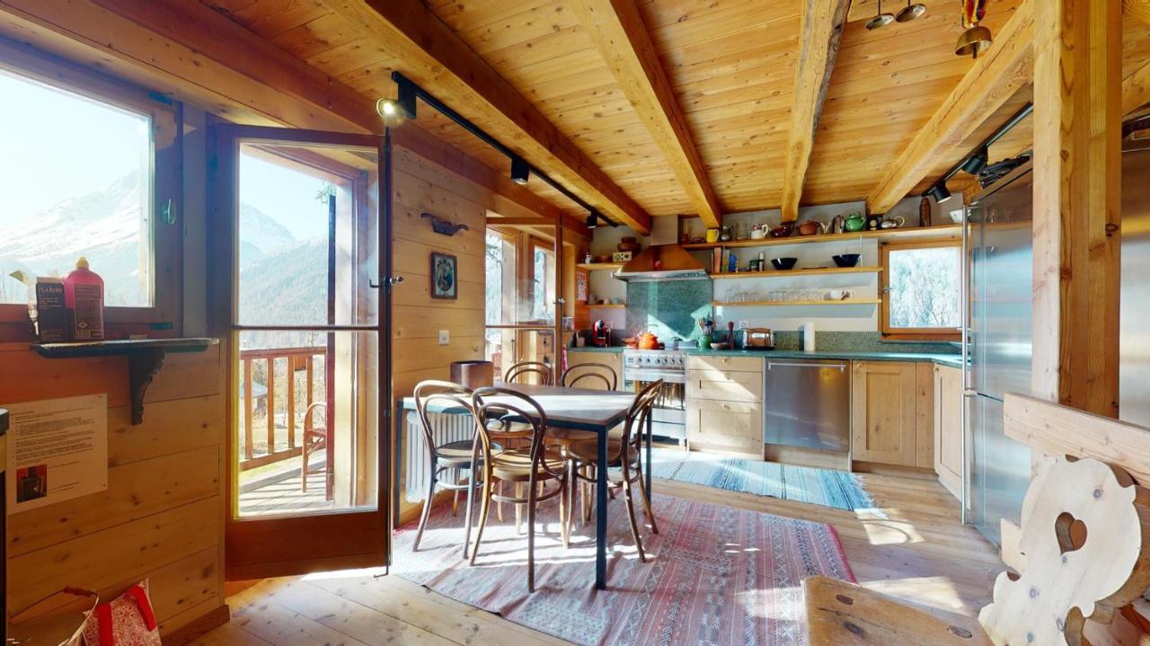 Idyllic Chalet In Evolene, With View On The Dent Blanche And The Mountains Apartment Exterior photo